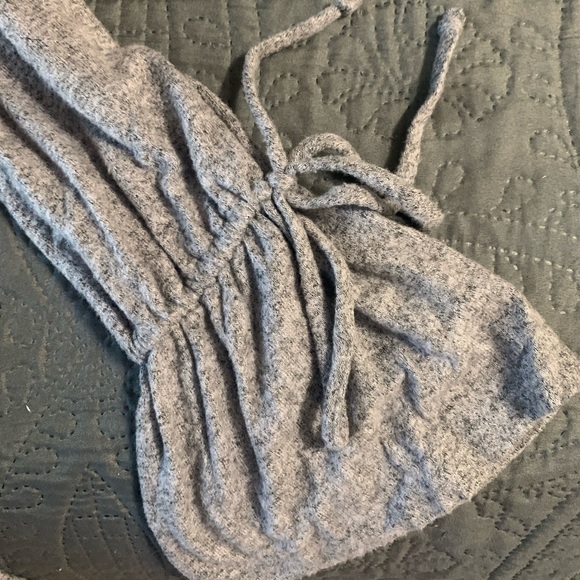 Grey off the shoulder sweater type top! - Picture 3 of 3